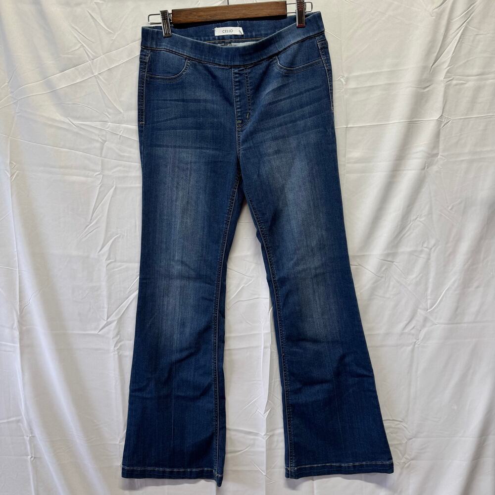 Cello Pull-On Flare Jeggings Size Large Ultra-Stretch Mid-Rise Dark Wash Jeans